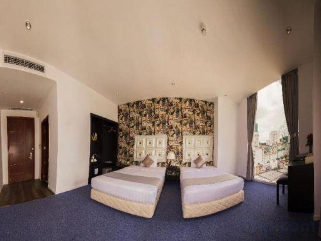 Golden Crown Hotel Saigon Ho Chi Minh City Exterior photo